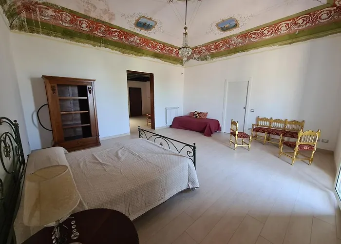 Antica Dimora テルミニ・イメレーゼ