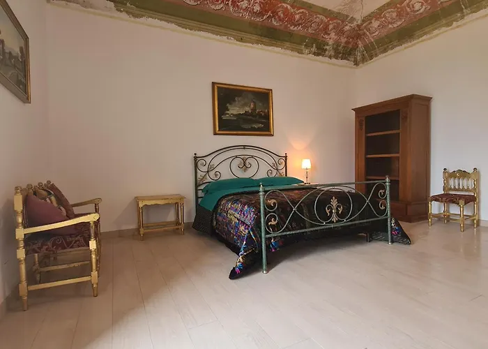 Antica Dimora テルミニ・イメレーゼ